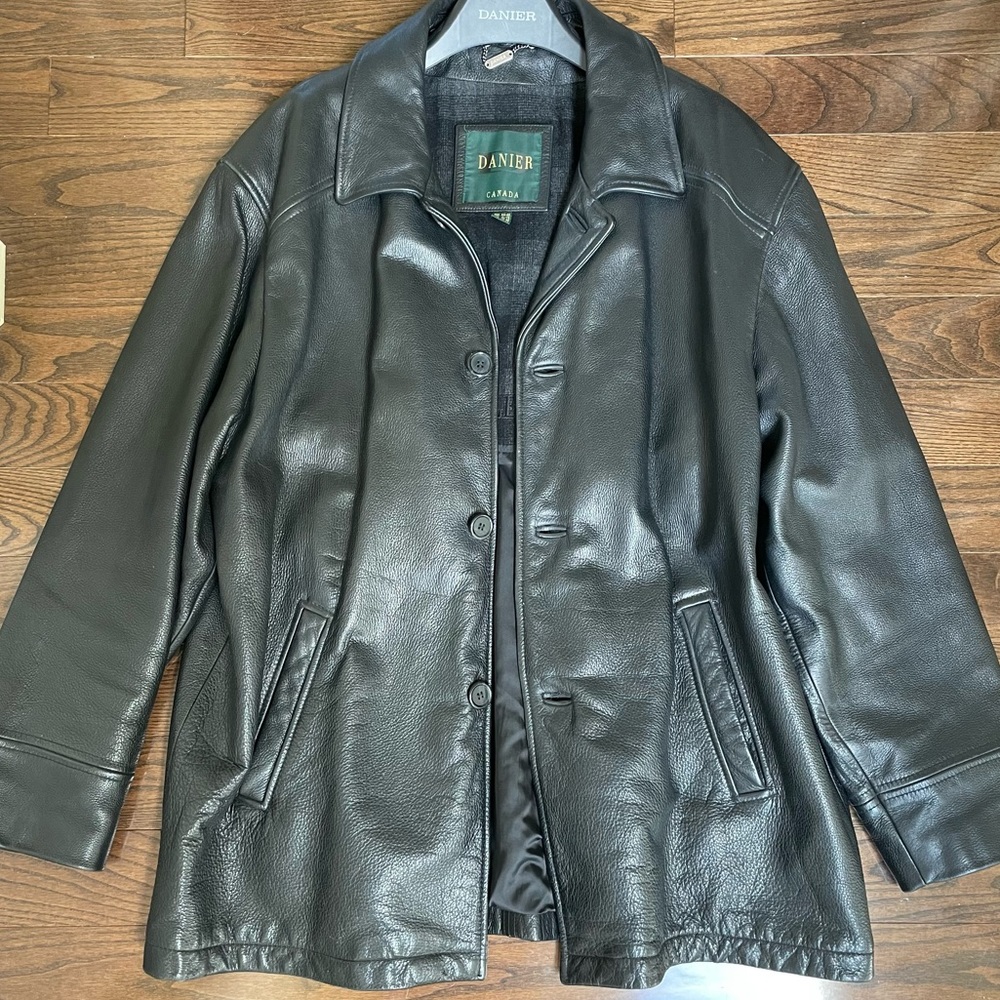 Vintage Men’s Danier Leather Jacket